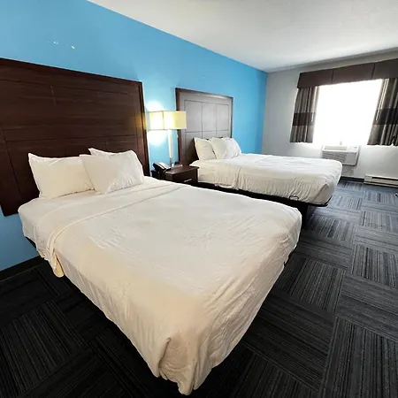 Baymont By Wyndham Marinette Hotel Exterior photo
