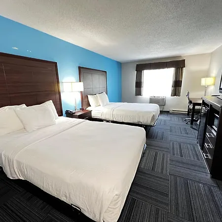 Baymont By Wyndham Marinette Hotel Exterior photo