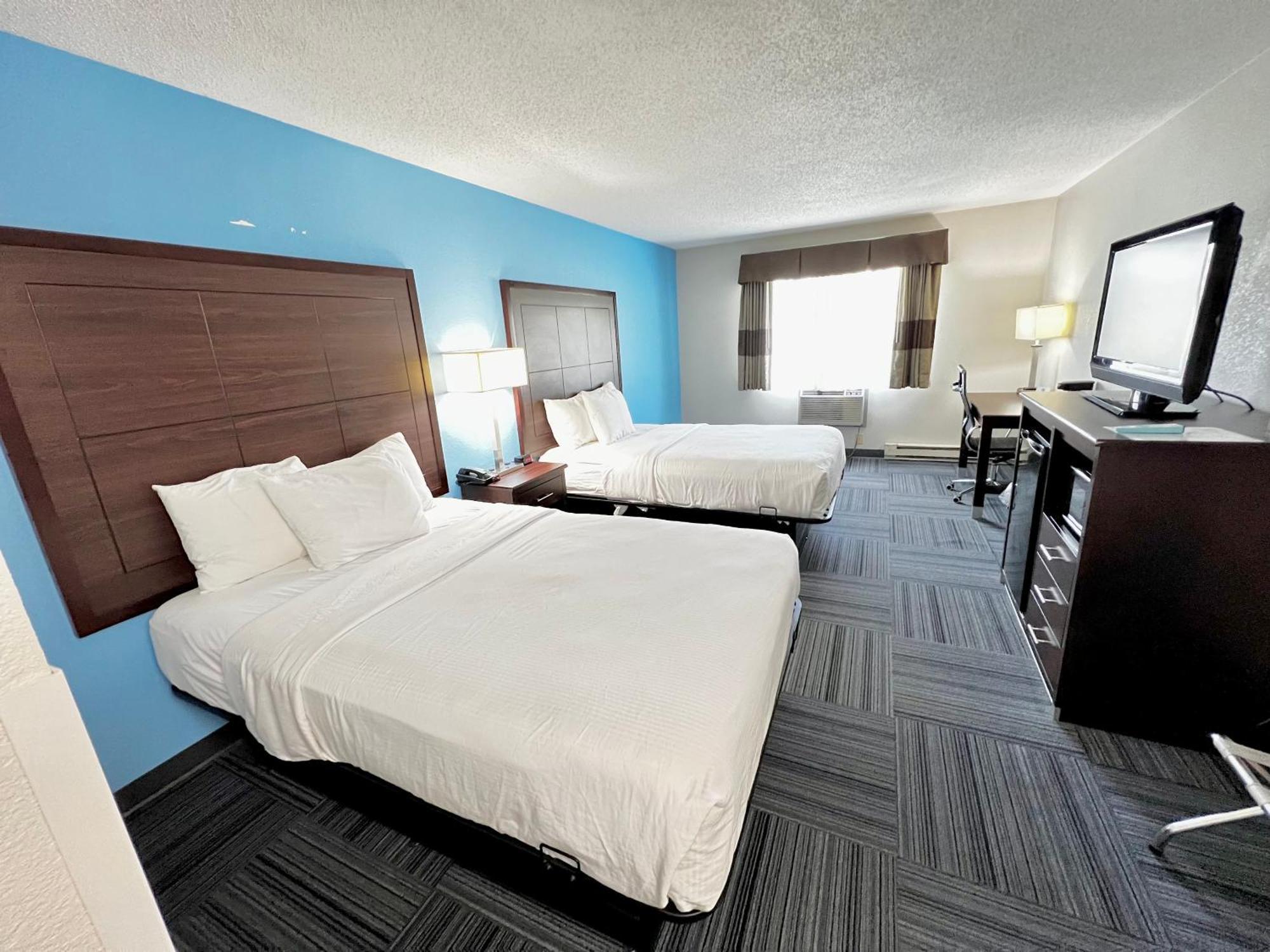 Baymont By Wyndham Hotel