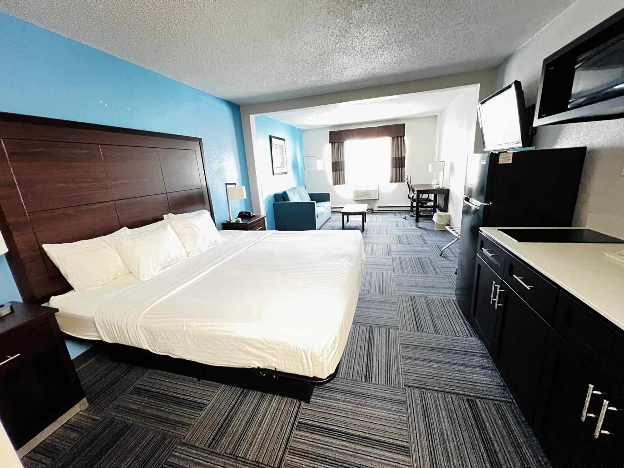 Hotel Baymont By Wyndham Marinette
