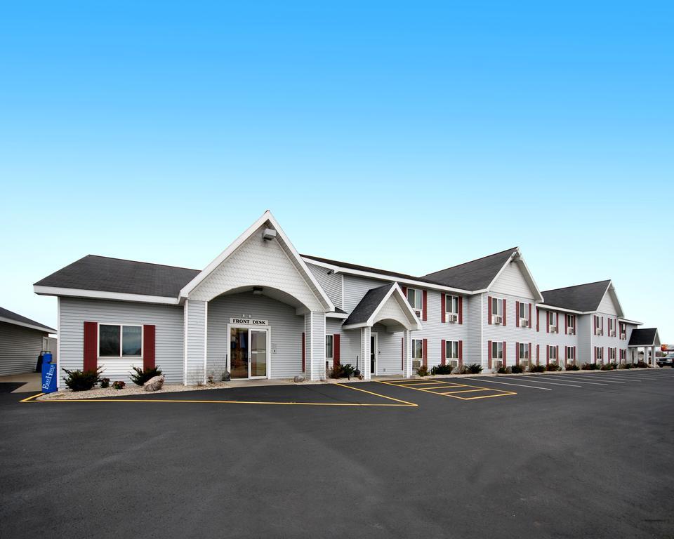 Baymont By Wyndham Hotel