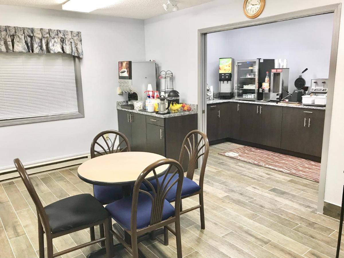 Baymont By Wyndham Hotel Marinette